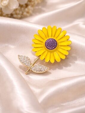 Yellow Enamel Sunflower Brooch with Crystal Leaves